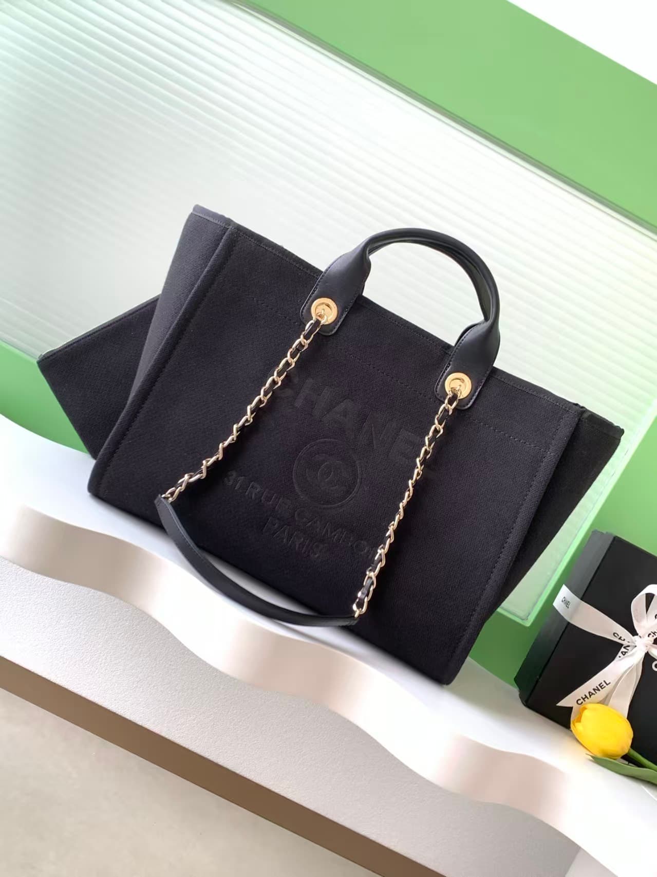 Sac Chanel cabas deauville