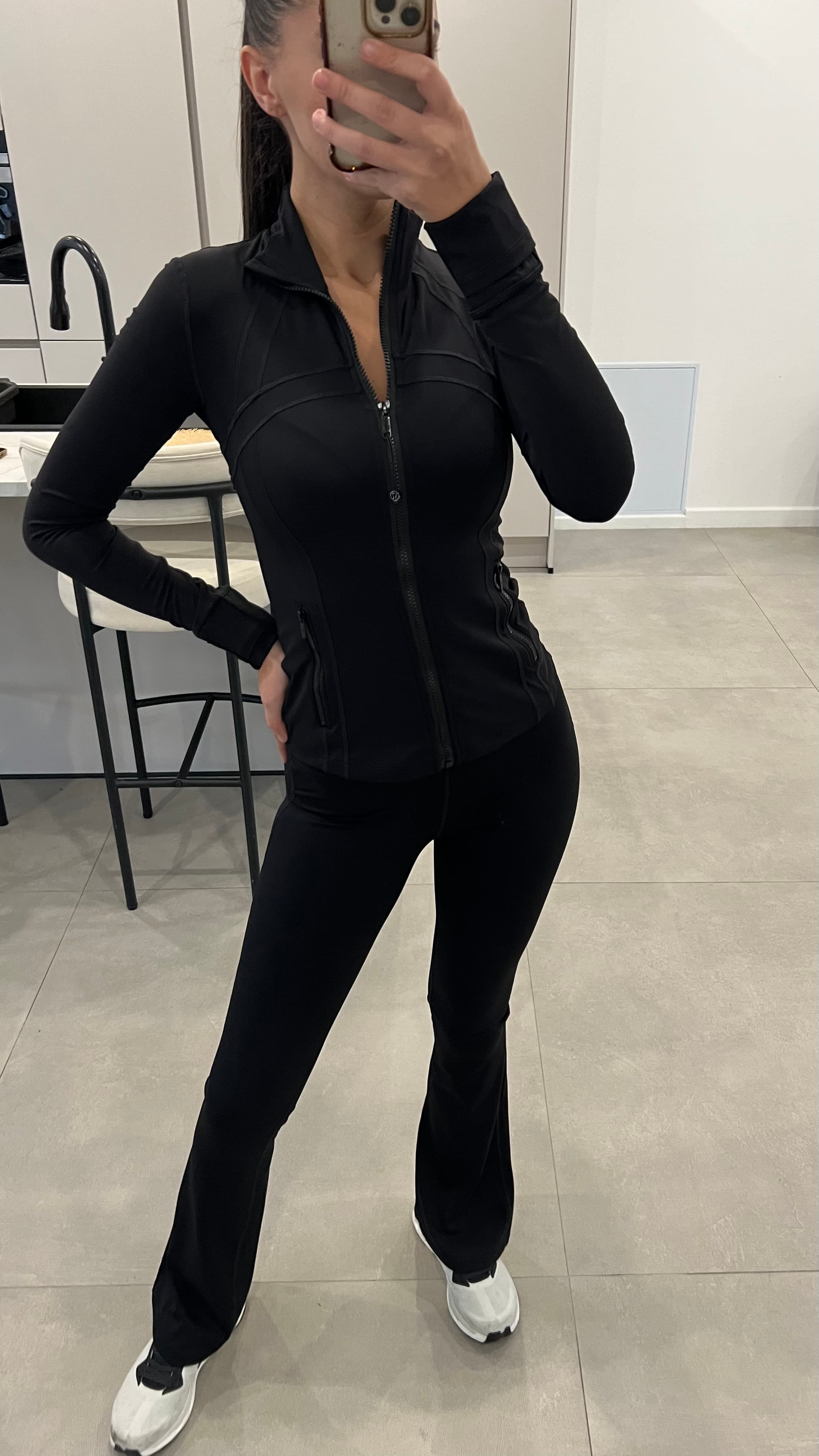 Ensemble lululemon noir 