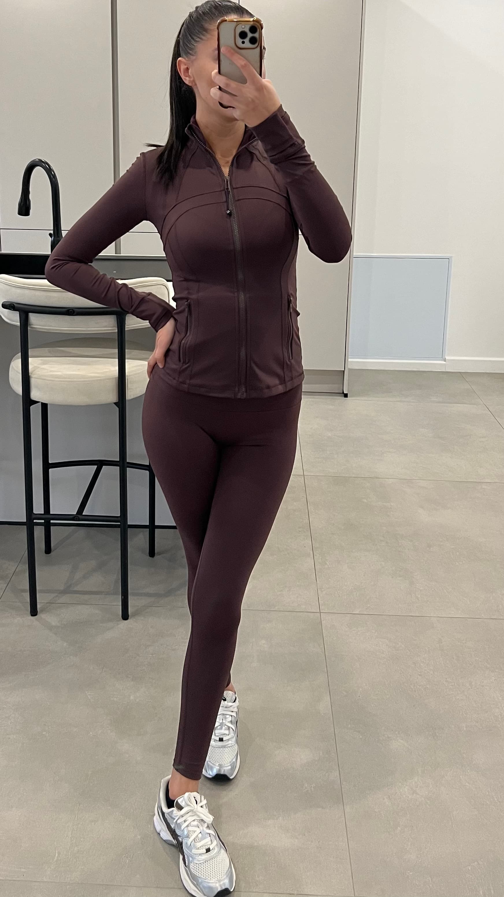 Ensemble lululemon choco 